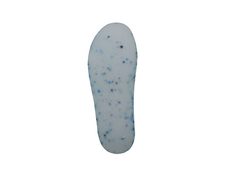 PU insole with recycled materia